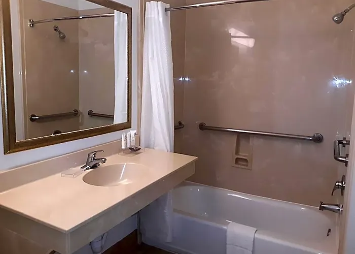Hotel Country & By Radisson, Round Rock, Tx